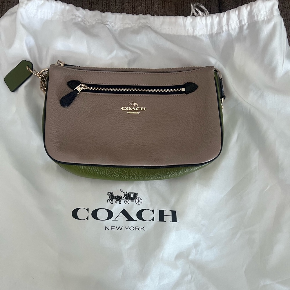 Coach shoulder bag